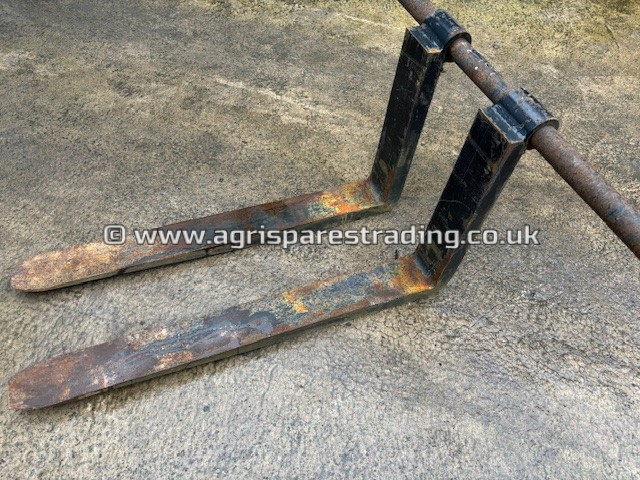 JCB PALLET FORKS • Agrispares Trading Co