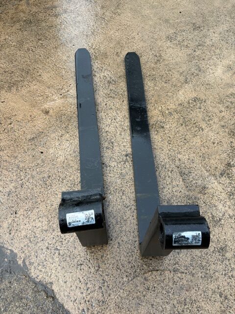 JCB long pallet forks • Agrispares Trading Co